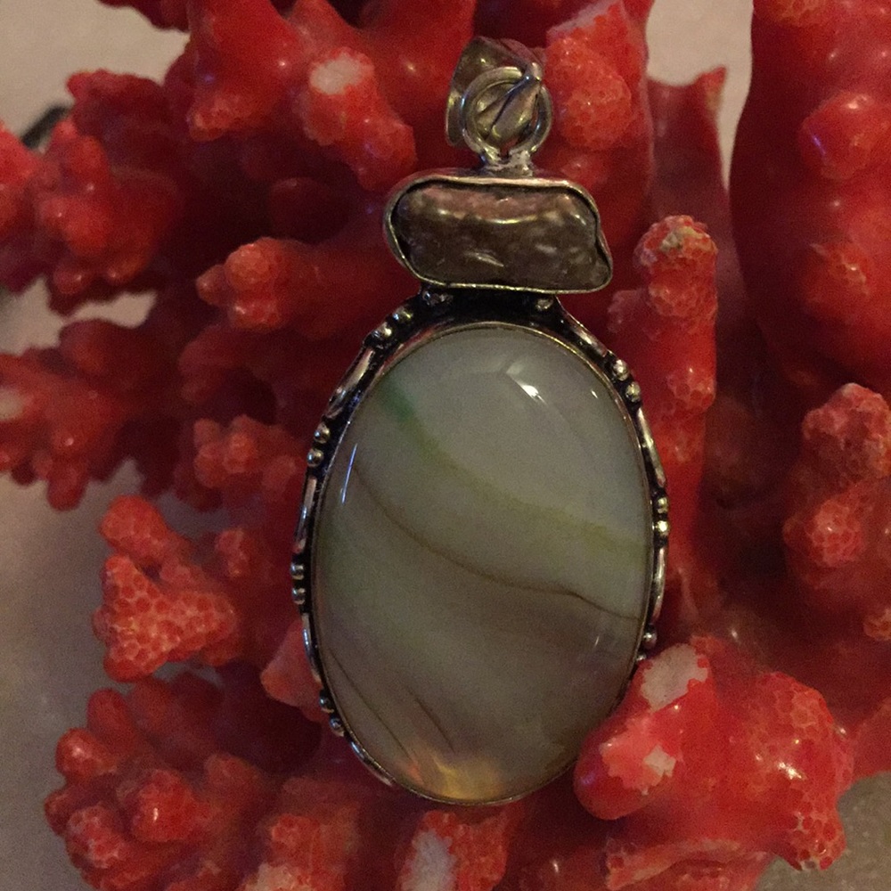 Vintage 925 jasper & Biwa pearl pendent